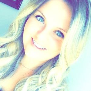 Meet your Posher, Janet